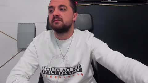 Snapshot of jamesmyersx chatting on 03/22/26, 04:49 JamesMyers online show from 03/22/26, 04:49