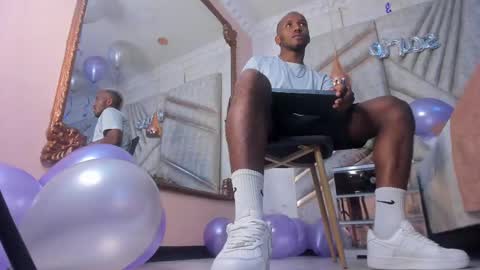 James  online show from 02/16/25, 06:32