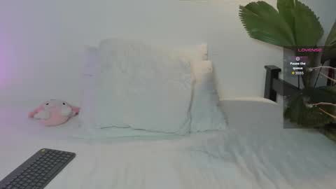 Snapshot of jamess_blanco chatting on 02/18/26, 06:20 jamess_blanco online show from 02/18/26, 06:20