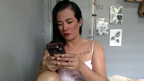 Snapshot of jamessie07 chatting on 01/12/25, 04:10 jamessie07 online show from 01/12/25, 04:10