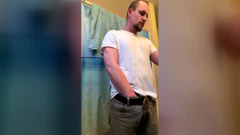 Snapshot of jameswebbscope chatting on 01/11/26, 12:04 Jameswebbscope online show from 01/11/26, 12:04