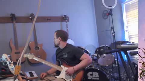 Snapshot of jameswebbscope chatting on 03/04/26, 04:02 Jameswebbscope online show from 03/04/26, 04:02