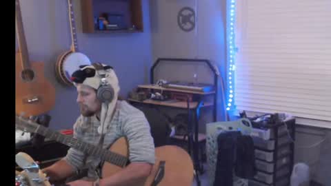 Snapshot of jameswebbscope chatting on 05/15/26, 11:50 Jameswebbscope online show from 05/15/26, 11:50