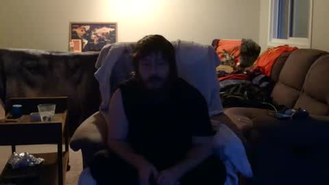 Snapshot of jameswolf777 chatting on 12/17/25, 03:07 jameswolf777 online show from 12/17/25, 03:07