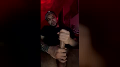 Snapshot of jamezmorales97 chatting on 03/21/26, 04:28 jamezmorales97 online show from 03/21/26, 04:28