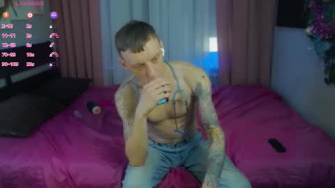 Snapshot of jamie_inked chatting on 01/06/26, 04:21 jamie inked online show from 01/06/26, 04:21