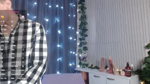 Snapshot of jamie_inked chatting on 03/29/26, 06:13 jamie inked online show from 03/29/26, 06:13