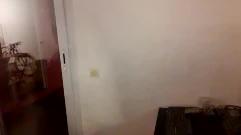 Snapshot of jamielonnas chatting on 01/16/26, 04:00 Jamie Lonnas online show from 01/16/26, 04:00