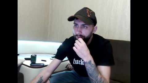 Robbie online show from 02/13/25, 06:41