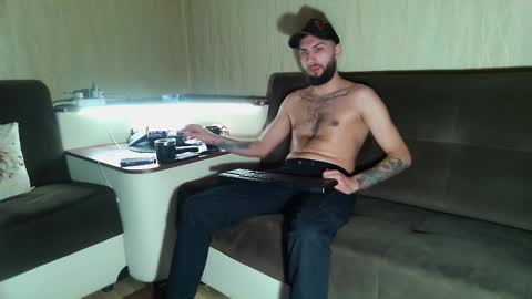 Robbie online show from 02/28/25, 08:31