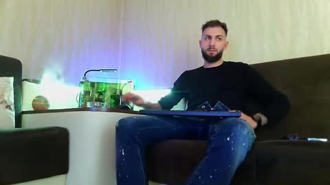 Robbie online show from 03/04/25, 09:11