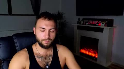 Robbie online show from 11/26/25, 06:47