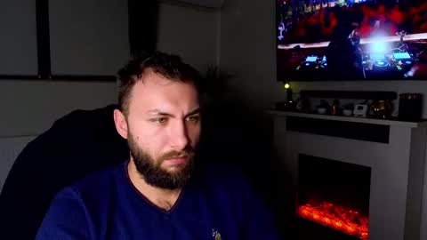 Snapshot of jamienoxus chatting on 01/15/26, 06:07 Robbie online show from 01/15/26, 06:07