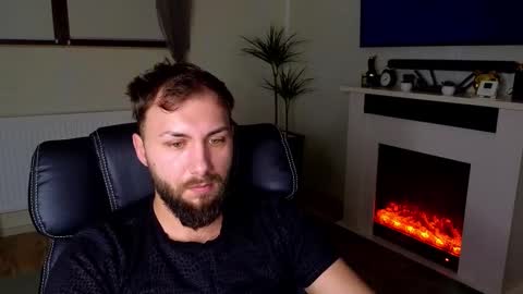 Snapshot of jamienoxus chatting on 02/26/26, 06:12 Robbie online show from 02/26/26, 06:12