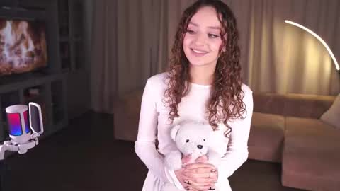 Snapshot of jamilastoots chatting on 10/28/25, 11:47 Jamilla online show from 10/28/25, 11:47