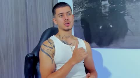 Snapshot of jamzawolf chatting on 01/17/26, 06:22 jamzawolf online show from 01/17/26, 06:22