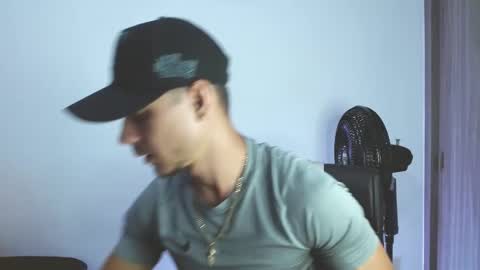 Snapshot of jamzawolf chatting on 03/03/26, 02:07 jamzawolf online show from 03/03/26, 02:07