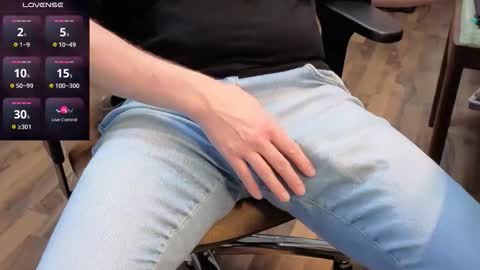 Snapshot of jan_martin chatting on 01/16/26, 07:34 Jan Martin online show from 01/16/26, 07:34