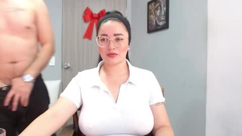 Snapshot of jane_and_paul1 chatting on 02/26/26, 07:46 online show from 02/26/26, 07:46