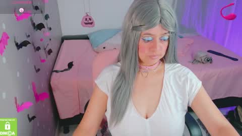 Snapshot of jane_atwood_ chatting on 10/10/25, 11:20 Jane Atwood online show from 10/10/25, 11:20
