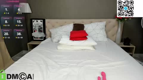 jane_broks online show from 09/19/25, 11:49