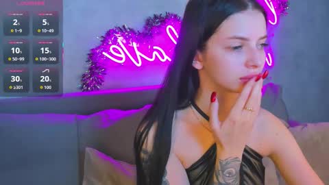 Snapshot of jane_johnston chatting on 01/08/26, 10:45 Eva online show from 01/08/26, 10:45