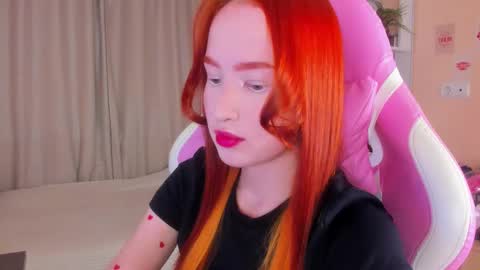 Snapshot of jane_mendezz chatting on 12/17/25, 06:47 Mary Jane online show from 12/17/25, 06:47