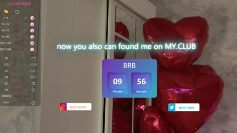 Snapshot of jane_meys chatting on 02/20/25, 11:20 your kitty JANE roawww online show from 02/20/25, 11:20