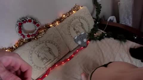 Jane online show from 12/25/24, 09:00