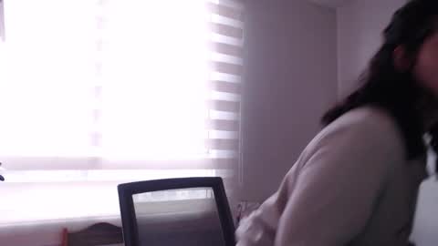 Jane online show from 10/16/25, 10:22