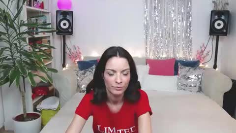 Snapshot of janedejay chatting on 06/10/26, 07:13 JaneDejay online show from 06/10/26, 07:13