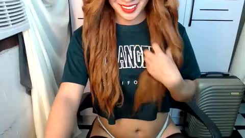 Snapshot of janegorgeousxxxx chatting on 11/04/25, 12:37 jane online show from 11/04/25, 12:37