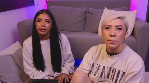 Snapshot of janehart_ chatting on 12/21/24, 07:24 Jane online show from 12/21/24, 07:24