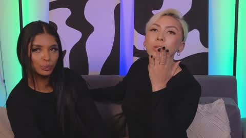 Snapshot of janehart_ chatting on 01/03/25, 04:22 Jane online show from 01/03/25, 04:22