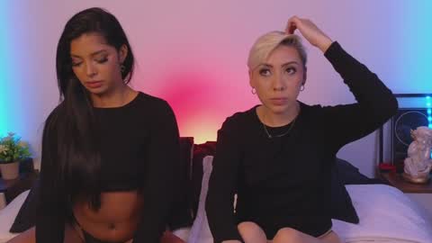 Snapshot of janehart_ chatting on 01/16/25, 03:23 Jane online show from 01/16/25, 03:23