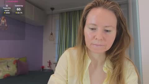 Snapshot of janepearl chatting on 12/11/24, 08:04 janepearl online show from 12/11/24, 08:04