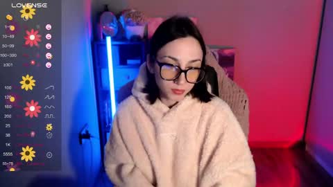 Snapshot of janeroger chatting on 05/19/26, 01:11 Jane Roger online show from 05/19/26, 01:11