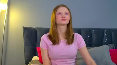 Snapshot of janerosen chatting on 01/13/26, 06:18 jane online show from 01/13/26, 06:18