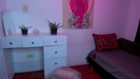 Snapshot of janeruss_ chatting on 05/16/26, 12:51 Jane online show from 05/16/26, 12:51