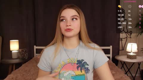 Day Alice Night Stella online show from 01/23/25, 06:06