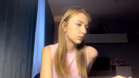 Stacy online show from 12/18/25, 03:34