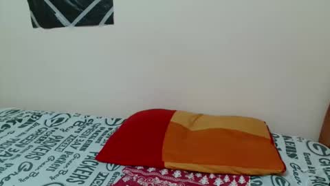 Jannie online show from 10/22/25, 02:17