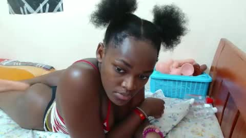 Snapshot of jannie_e chatting on 03/30/26, 03:13 Jannie online show from 03/30/26, 03:13