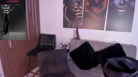 Snapshot of jannie_sexx chatting on 06/13/26, 11:41 jannie_sexx online show from 06/13/26, 11:41