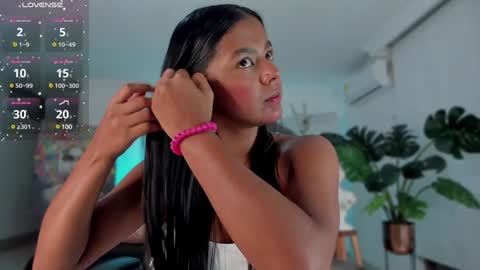 Snapshot of jany__love chatting on 02/04/25, 11:16 JANY online show from 02/04/25, 11:16