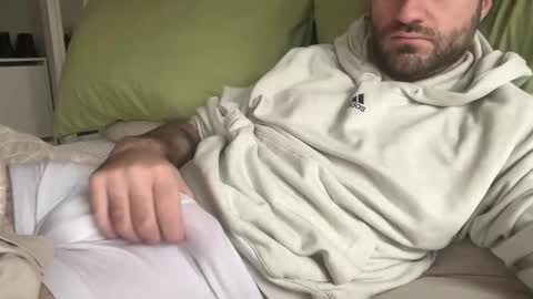 Snapshot of japandroidd chatting on 11/17/25, 06:46 japandroidd online show from 11/17/25, 06:46