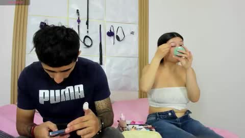 jaryandnick_smith online show from 10/17/25, 05:21