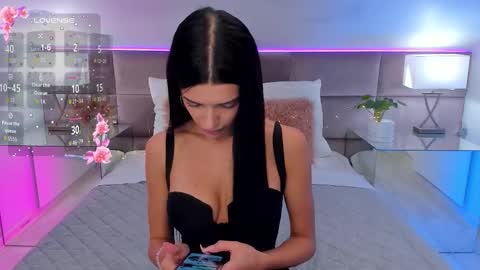 Jasmi online show from 09/18/25, 05:09