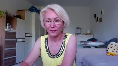 Jasmin room for people 40 online show from 05/26/26, 07:15