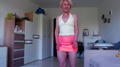 Jasmin room for people 40 online show from 05/29/26, 06:11